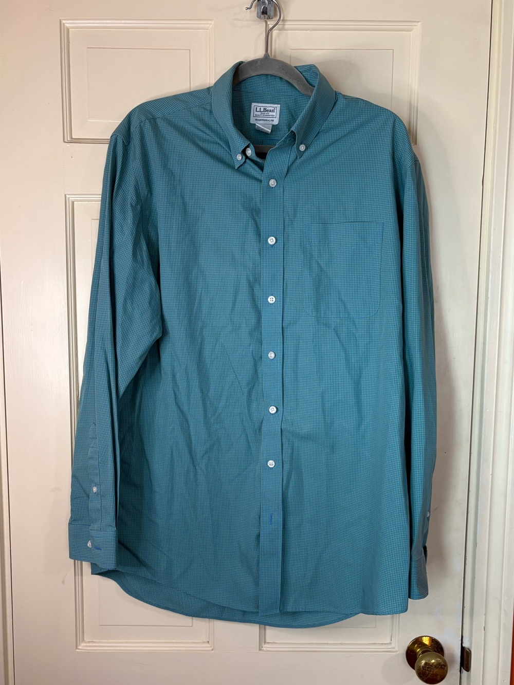 L.L. Bean Men Traditional Fit Blue/Green  Plaid Button Down Shirt Medium Tall